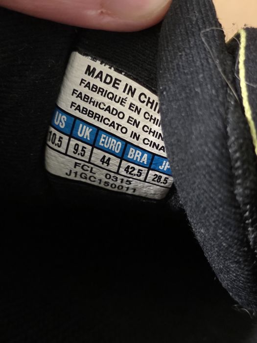 Кросівки бігові Mizuno Wave Prophecy 4  розмір 44 стан ідеальний