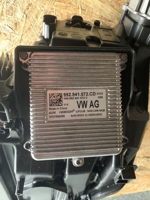 Фара передня права Шкода Октавія А8, Skoda Octavia A8 5E4 941 016 А