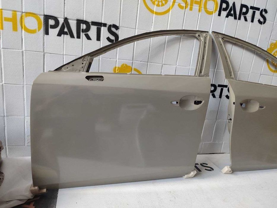 Дверь передня ліва права Мазда 3 Mazda 3 BP Sedan 2019 2020 2021 2023 2024