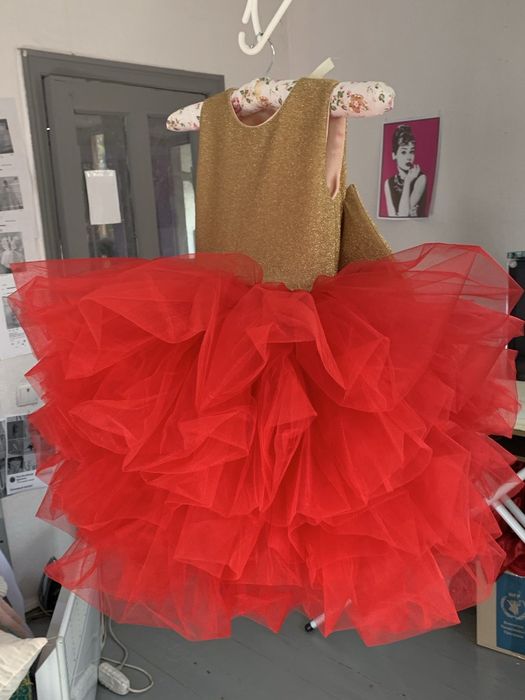 Сукня на 3 роки у садочок осіння червона золота сукня освнь