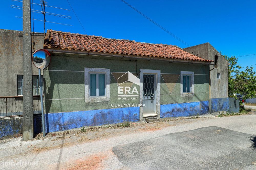 Moradia T3 com quintal em Sabacheira, Tomar