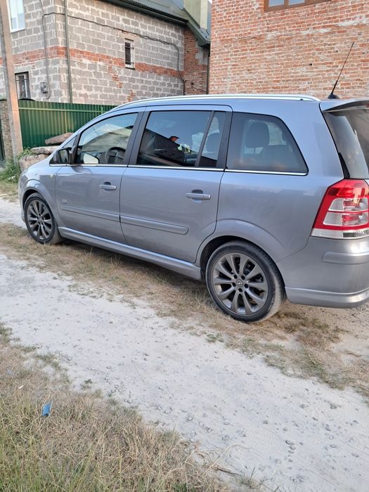 Opel Zafira 2011р.