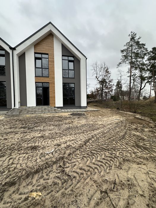 КУТОВИЙ таунхаус з ділянкою 2,6 сот. Від 70000 у.е.