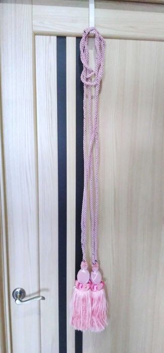 Кисти для штор / подхваты розовые б/у