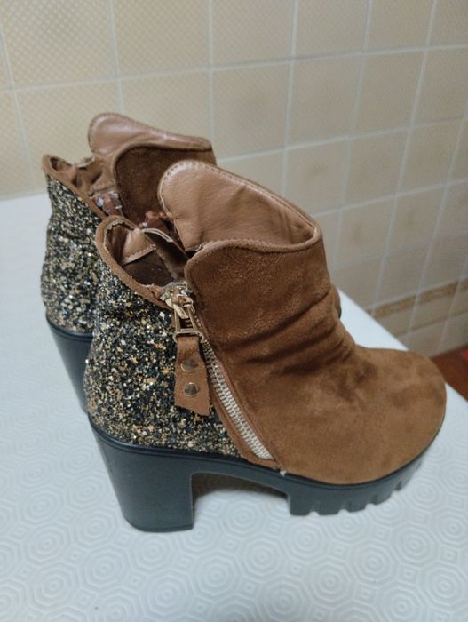 Botas de mulher castanhas n36