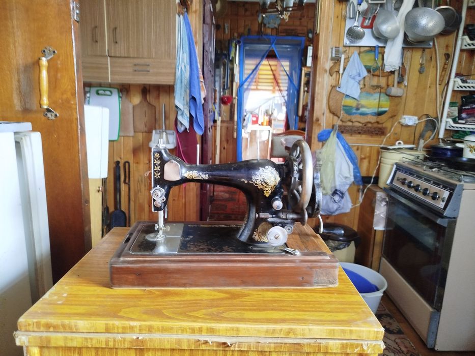 Машинка ткацька ручна