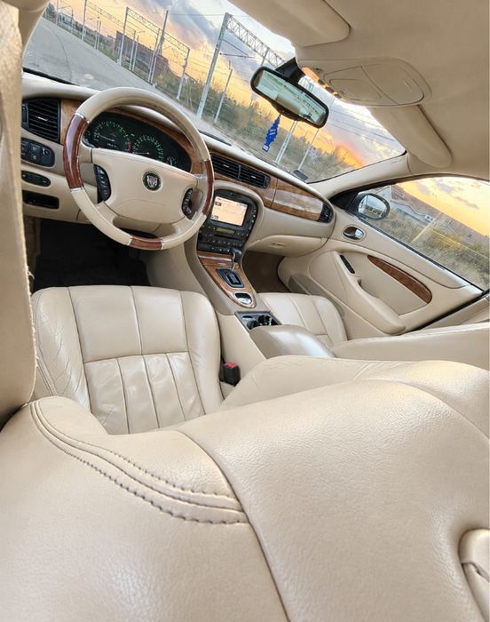 Jaguar 4.2v8 gaz 300KM zamiana