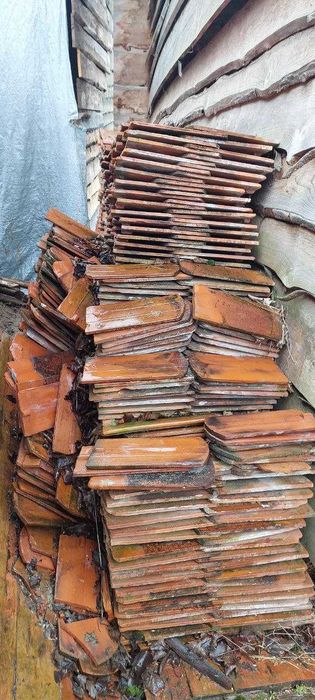 Продам черепицю БУ