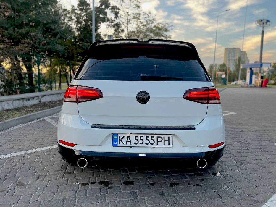 VW Golf 7 7,5 задні фонарі ліхтарі стопи