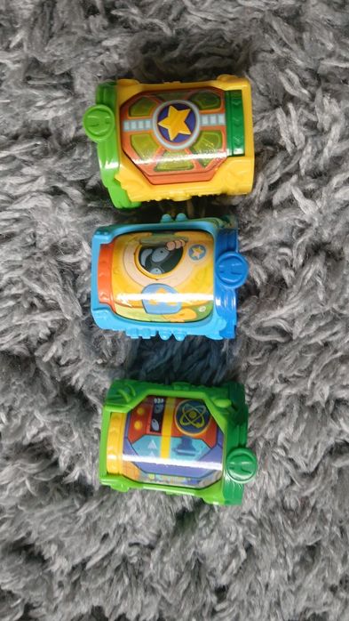 Super zestaw figurek zings 242 szt