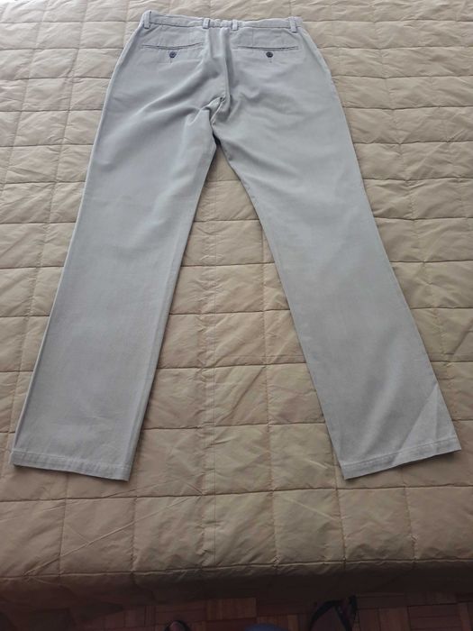 Calça chino da marca Sacoor
