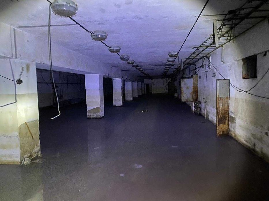 Продаж складу/підвалу 756,8 м.кв у м. Ужгород