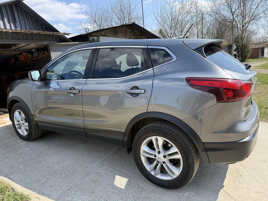 Nissan Roguer  sport  2018.