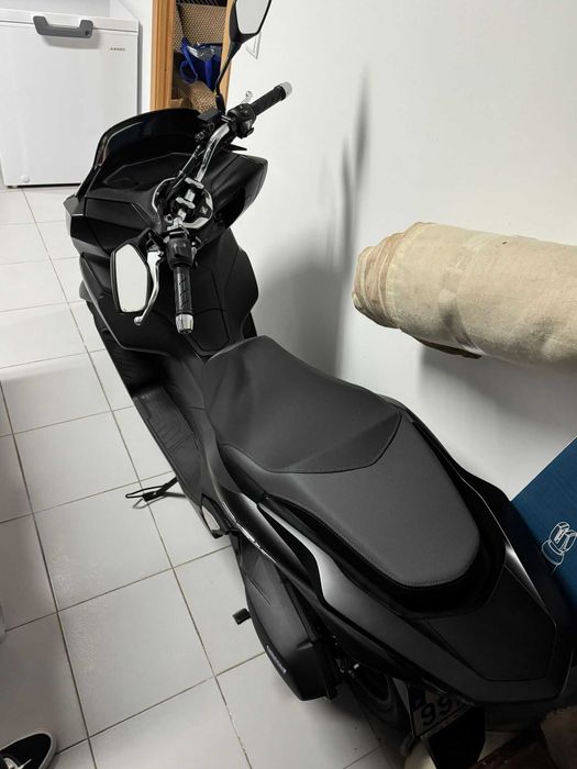 Mota PCX 125  (650kms como nova)