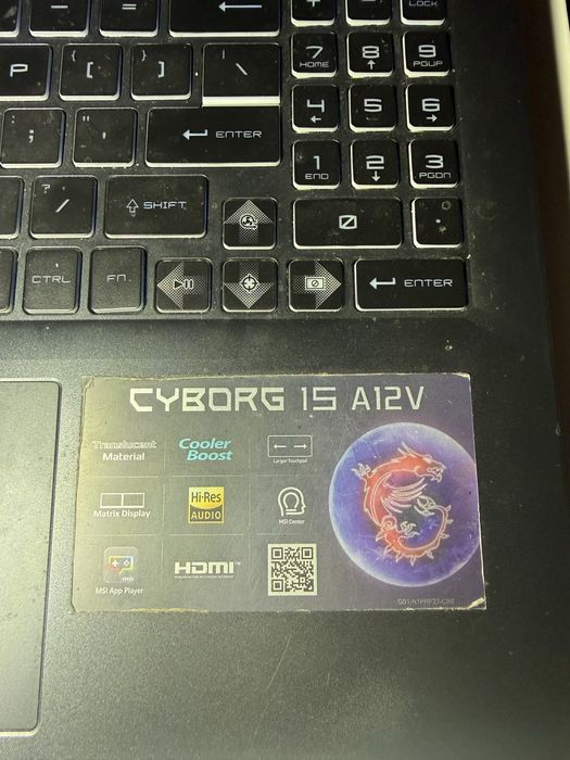 Msi Laptop cyborg 15 a12v