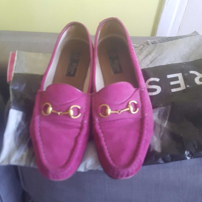 Gucci piękne mokasyny z zamszu.