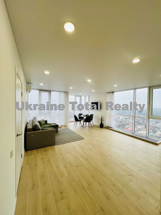 ЖК 4U 2к квартира в новому ЖК біля метро Академмістечко! Вул Наумова 1