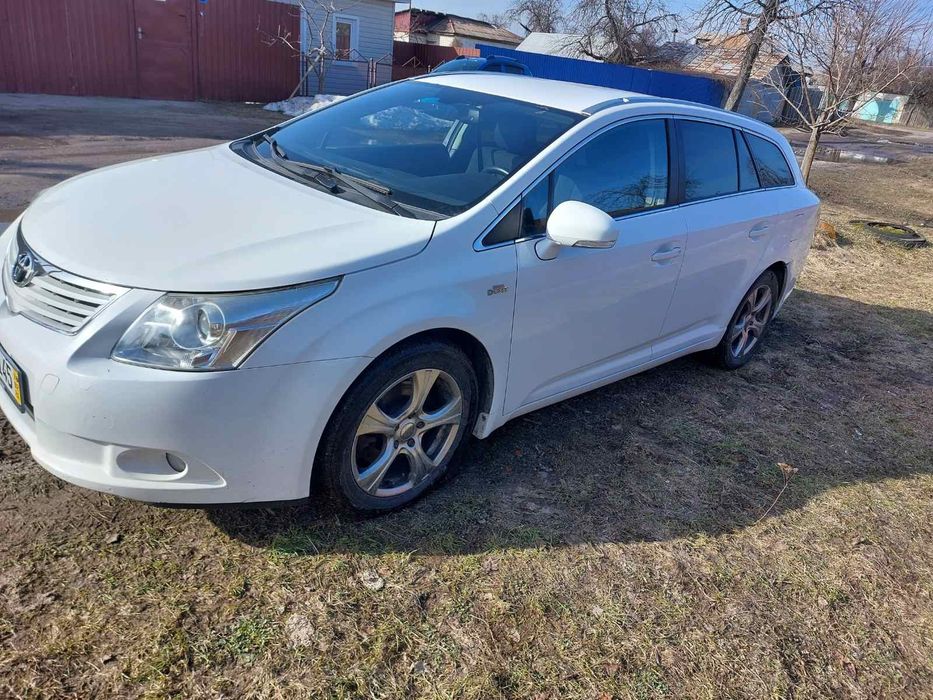 Toyota Avensis 2010 VIN SB1E876LX0E025599 фото оголошення 2 з 7