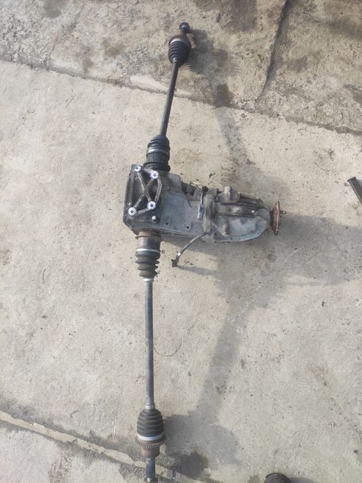 Редуктор заднього моста Mazda CX-7 2.3 2727151T525E балка мазда сх7