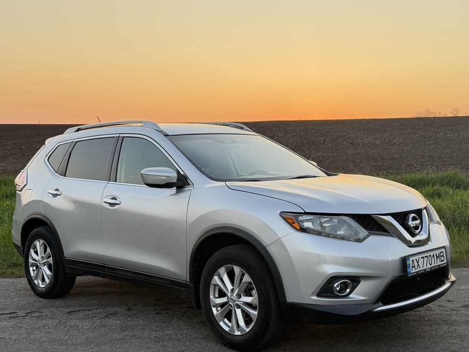 Nissan Rogue 2014 2.5 SV AWD газ/бензин