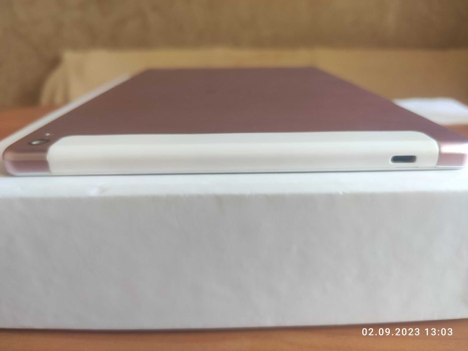 На запчасти или под восстановление Asus x pad 10