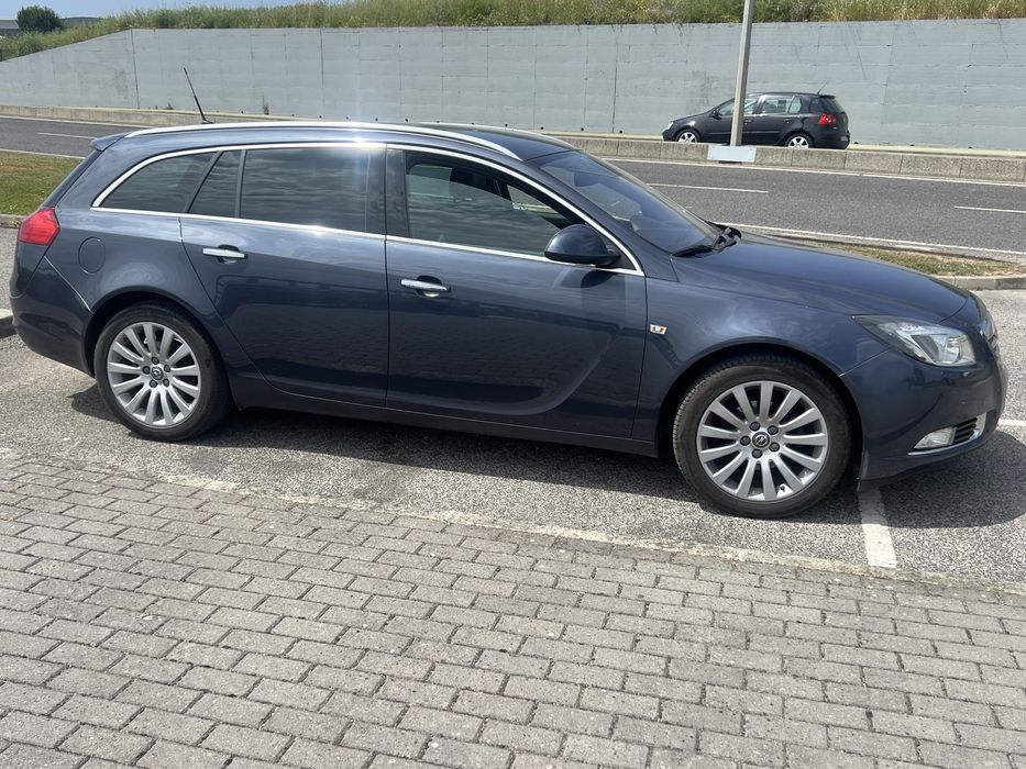 Opel insignia   2.0  cdti.  Full extras