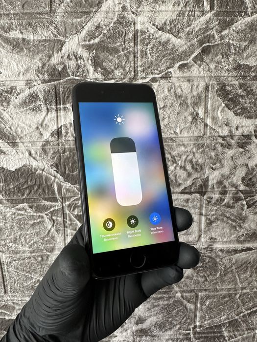 iPhone SE 2020 64GB Black neverlock айфон