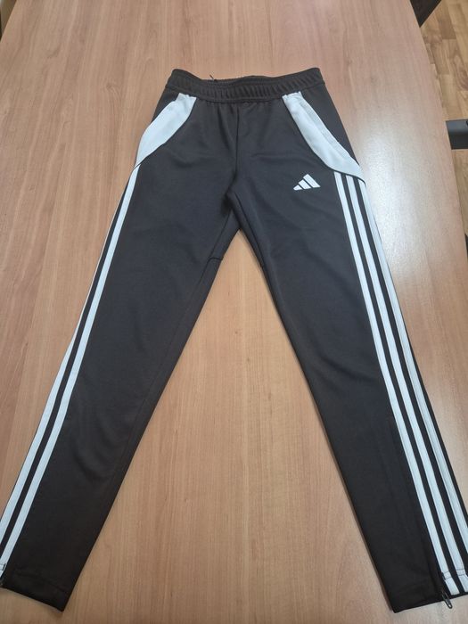 Calças da adidas
