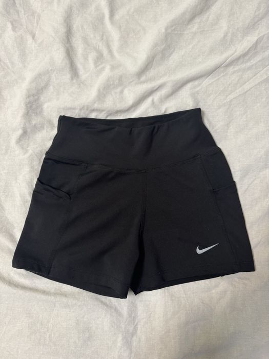 Шорти  Nike жіночі, 34 розмір