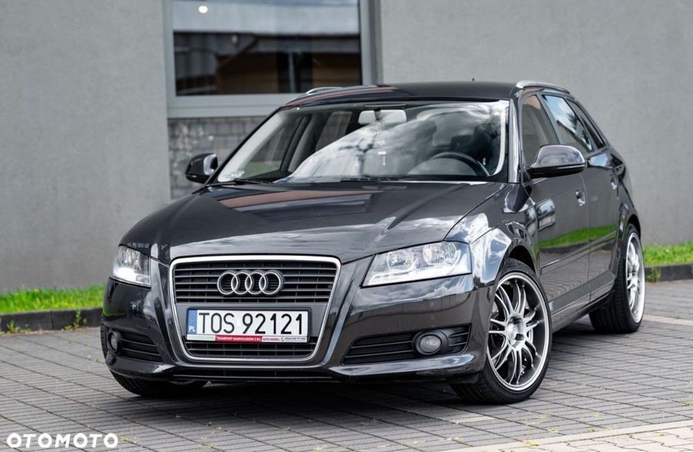 Audi A3 Sportback 2.0D 140KM Klimatyzacja Grz. Fotele Tempomat Zarejestrowany
