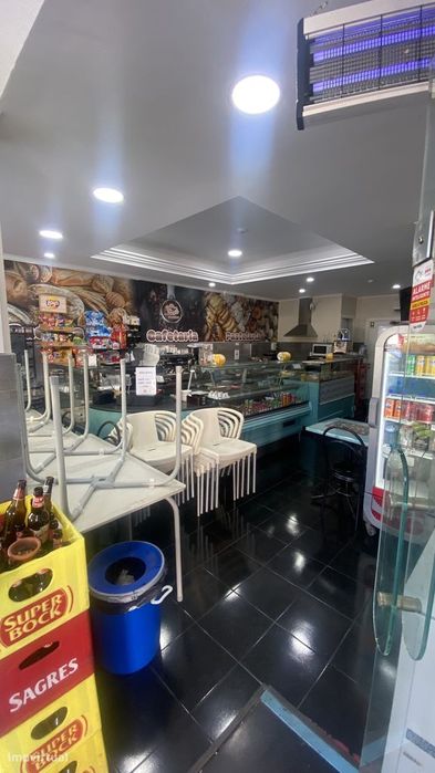 Espaço comercial à venda na rua Bartolomeu Dias