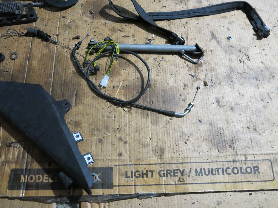 Regulator napięcia Derbi GTR NUDE 125