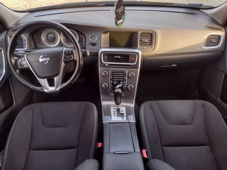 Sprzedam Volvo S60 2011r D3 2.0d 163km