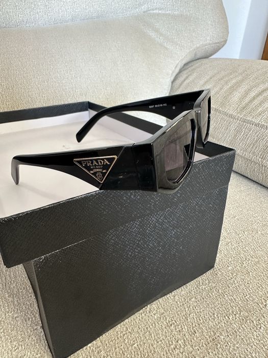 Moda verao oculos Prada