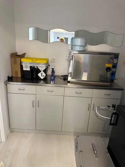 Móvel gabinete esterilização tampo inox