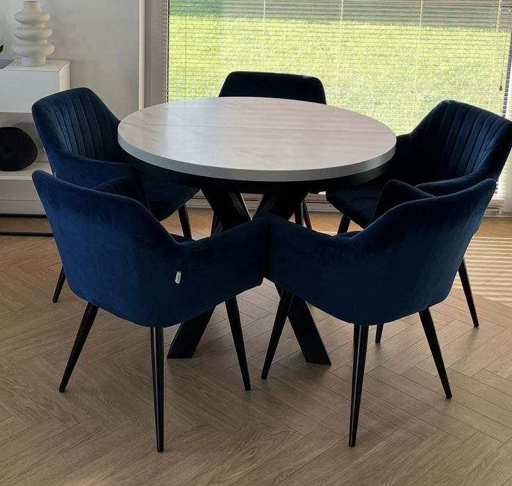 Krzesła tapicerowane granatowe