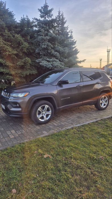 Продам Jeep Compass 2023 года