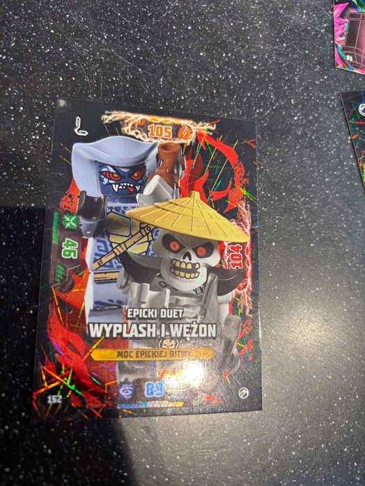 Karty kolekcjonerskie ninjago *swiecące*