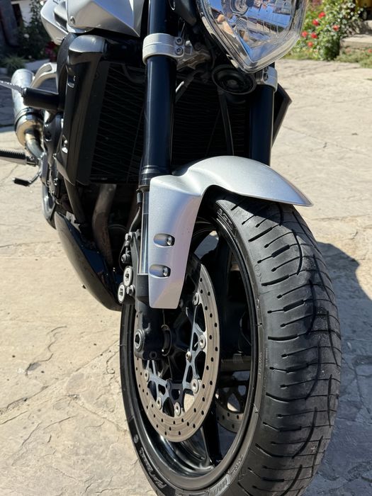 Yamaha FZ1 на документах