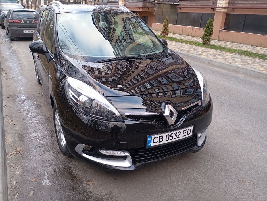 Renault Grand Scenic 2015