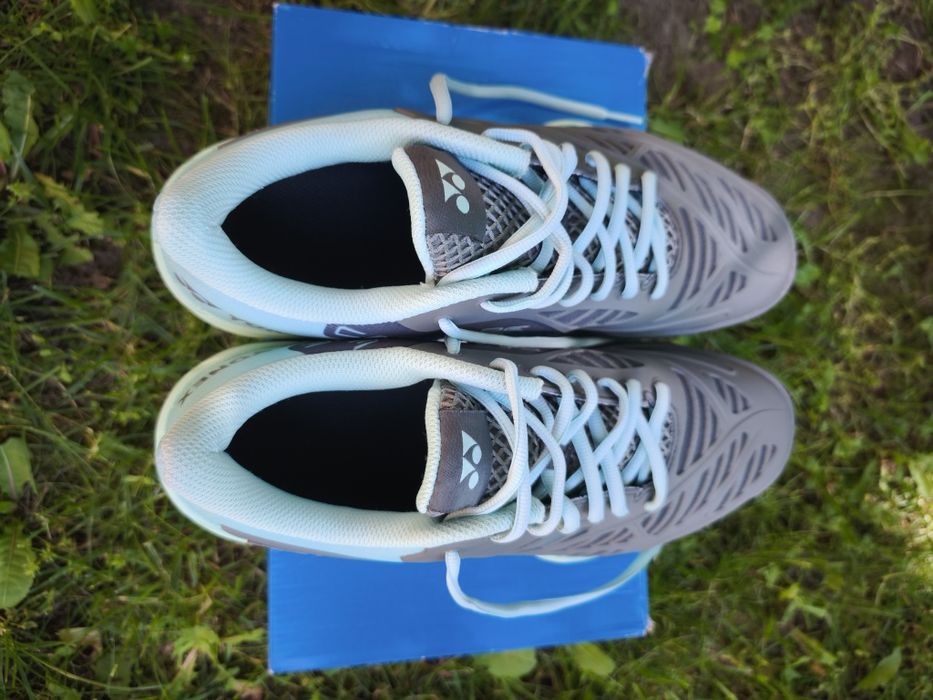 Nowe buty Yonex Cascade Drive rozm. 44 dł. 28 cm