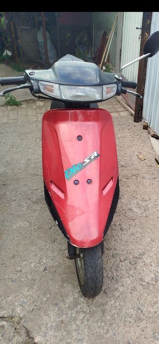 Продам скутер Honda dio 18 на ходу.