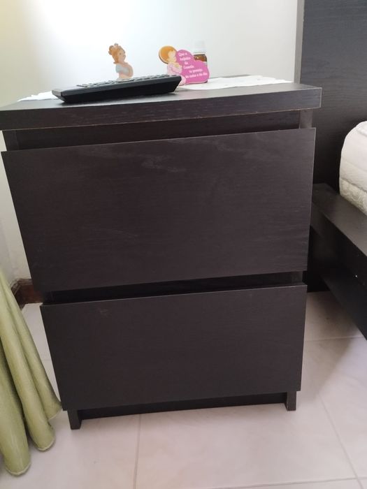 Conjunto de cama mais estante