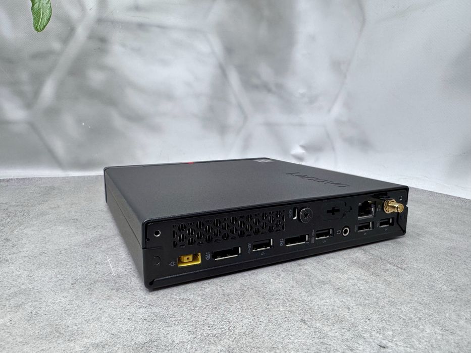 Системний блок Lenovo ThinkCentre M715q/Ryzen 5 Pro 2400/8/256/mini PC