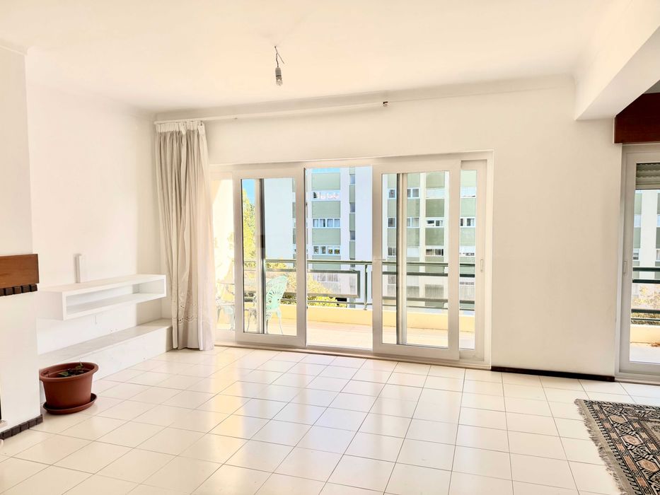 Apartamento T3 Jardim dos Arcos Oeiras