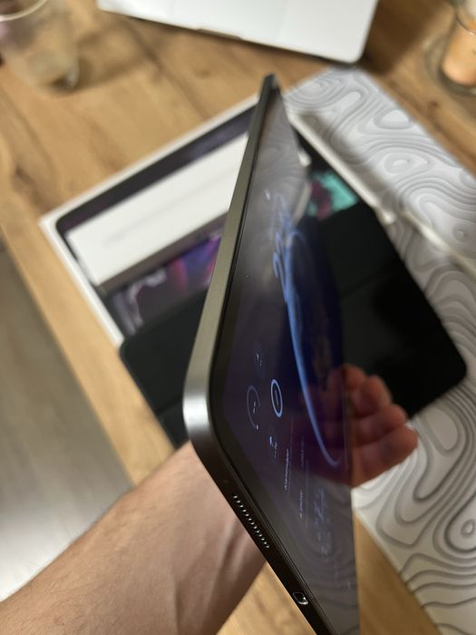 iPad Pro 11’ (64gb) 2018, + apple pencil