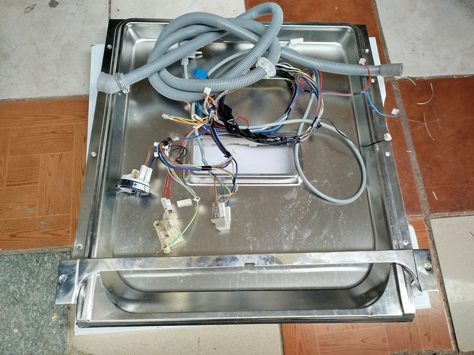 Peças Máquina lavar loiça Candy Brava