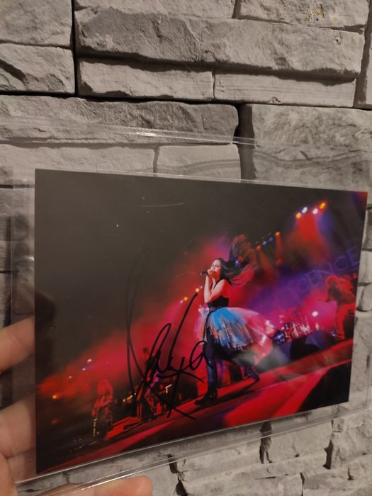 Evanescence автограф Емі Лі