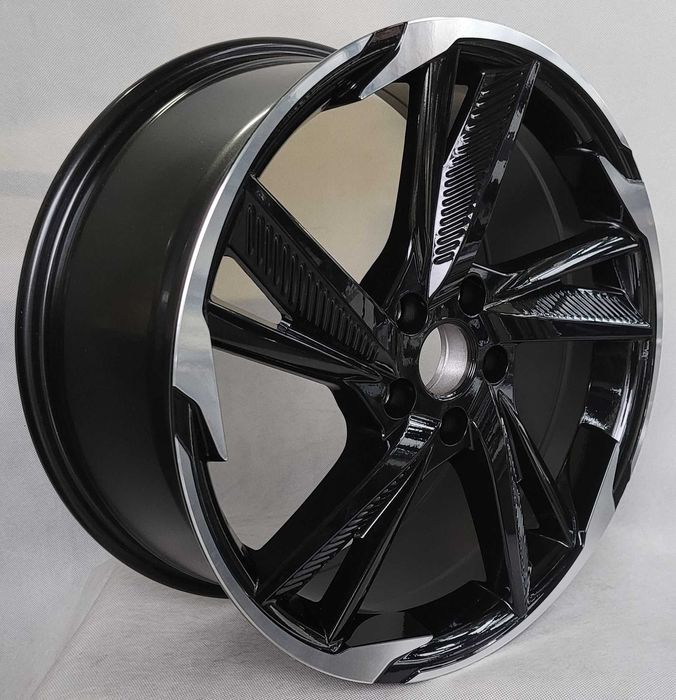 Felgi 18 5x112 VW Passat B8 Superb 3 Octavia 4 3 Jetta Yeti Audi A3 8V