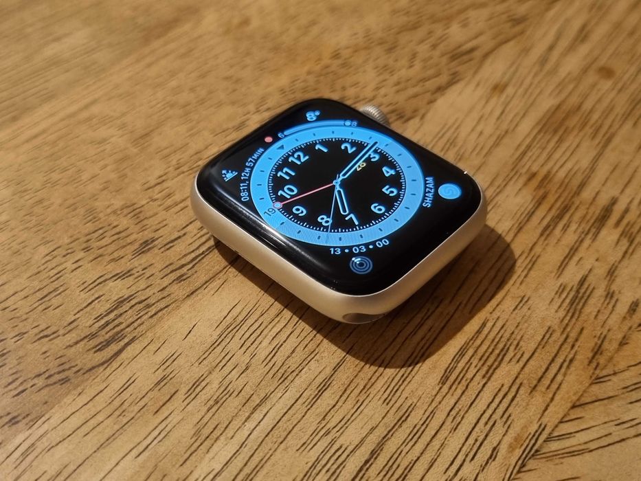 Apple Watch 5 LTE Cellular Nike jak nowy, kondycja 100%